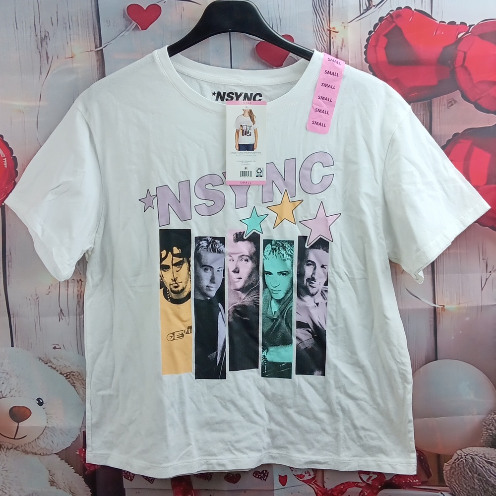 *NSYNC T-shirt Women Small 100% Cotton